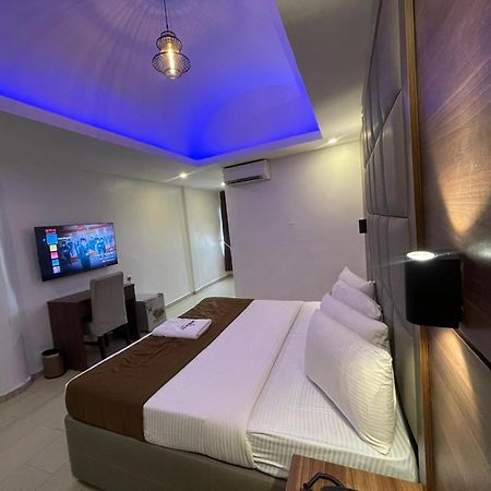 Presken Hotels Alade Avenue Ikeja Exterior foto